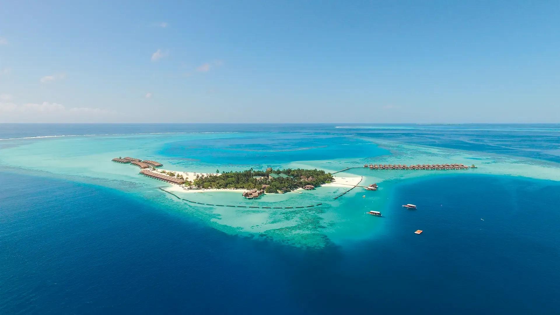 Constance Moofushi Maldives 5*