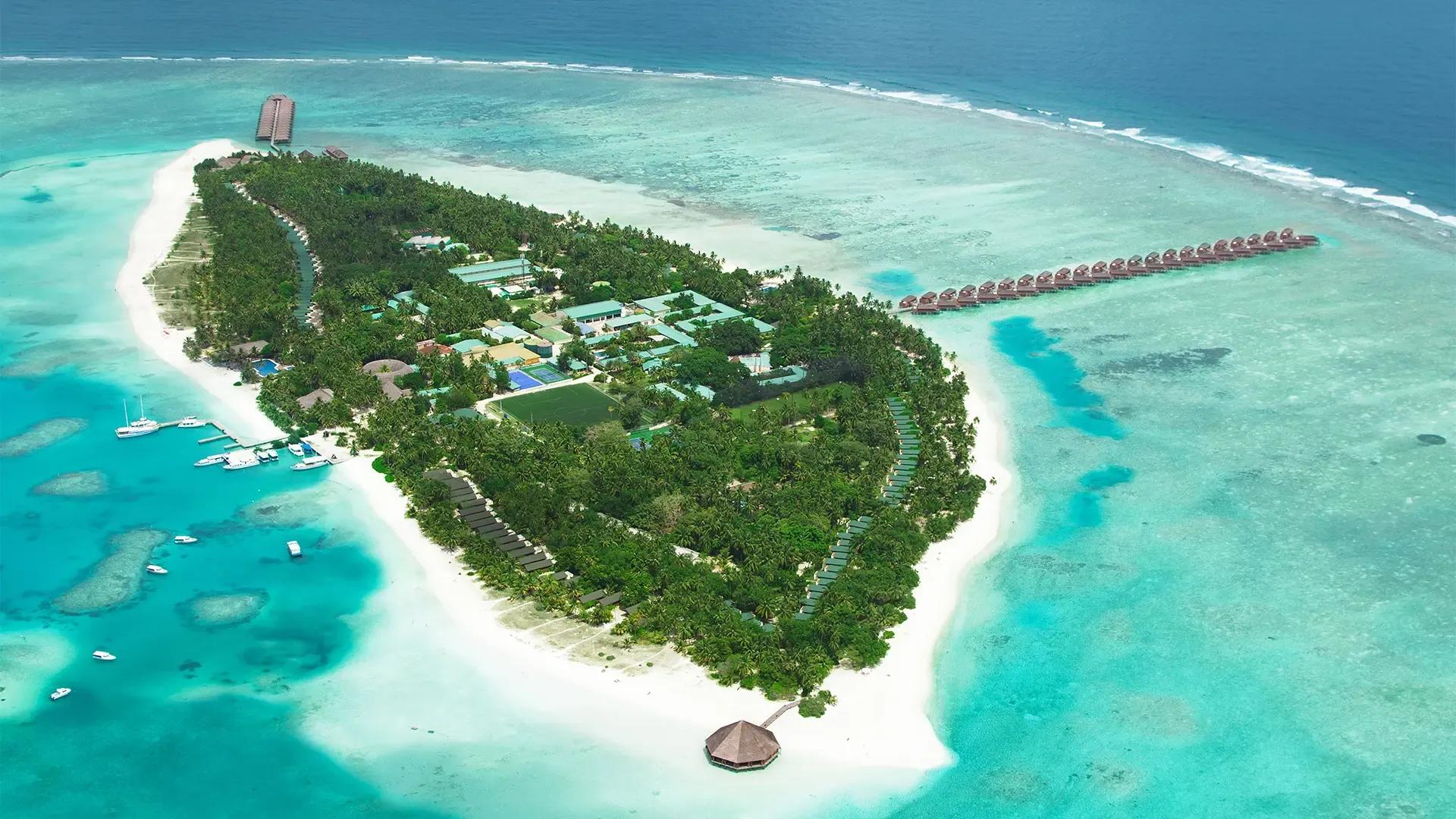 Meeru Island Resort & Spa 4*