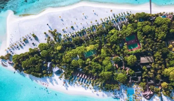 Villa Nautica Maldives 5*, ex. Paradise Island Resort & Spa