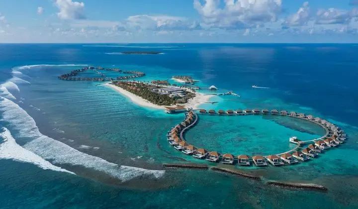 Radisson Blu Resort Maldives 5*