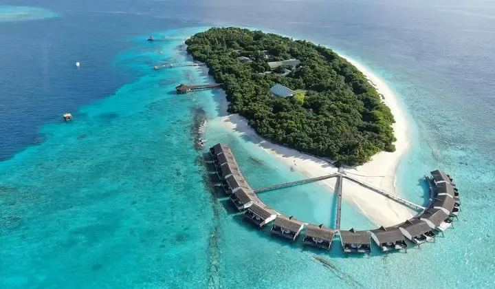NH Collection Maldives Reethi Resort 4*, ex. Reethi Beach Resort
