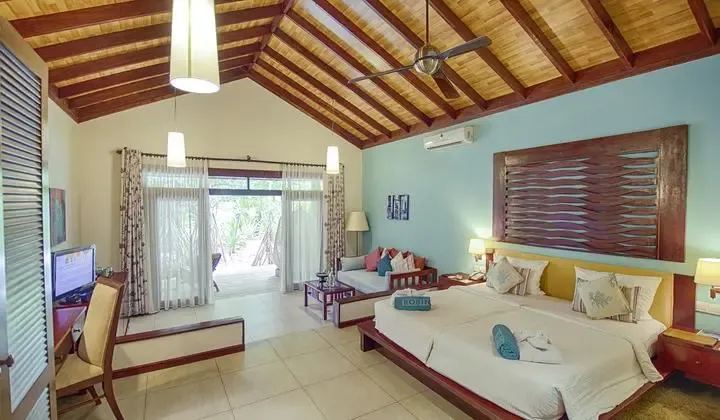 Robinson Club Maldives 5*