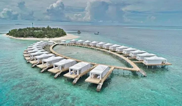 Sandies Bathala Maldives 4*