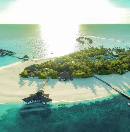 image-https://maldivus.ru/media/hotels/13/image/520x530/angaga-island-resort-spa-4-hotel-23896.webp