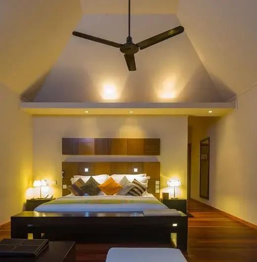 image-https://maldivus.ru/media/hotels/154/image/520x530/veligandu-island-resort-spa-5-hotel-91985.webp
