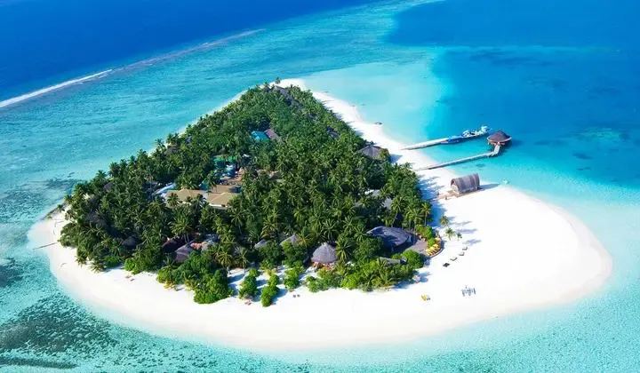 Angsana Velavaru 5*