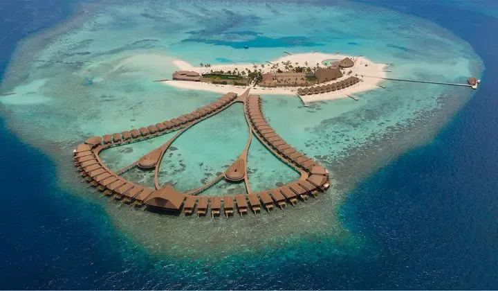 Cinnamon Velifushi Maldives 5*