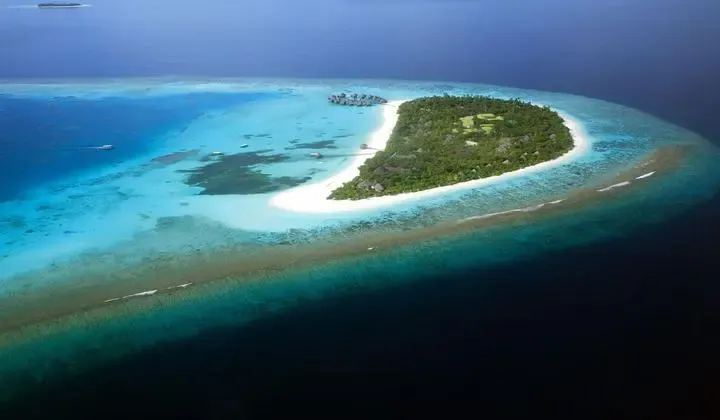 Coco Palm Dhuni Kolhu 5*