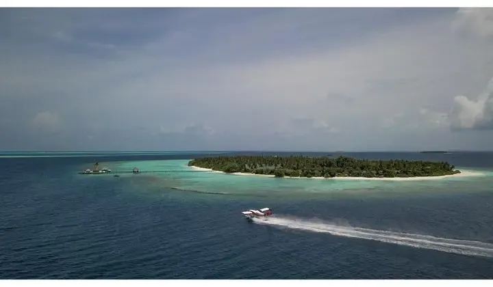 Furaveri Maldives 5*