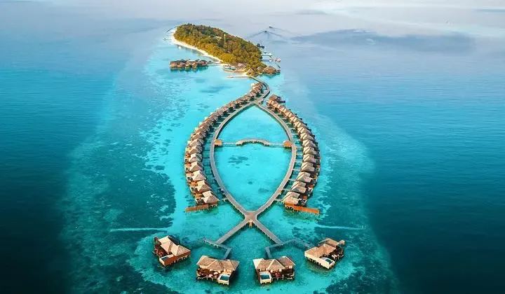 Lily Beach Resort & Spa 5*