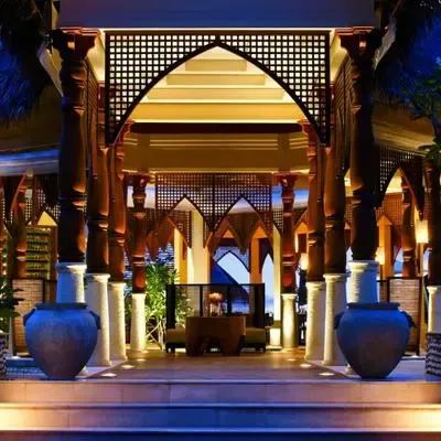 image-https://maldivus.ru/media/restaurants/152/image/400x400/-restaurant-66776.webp