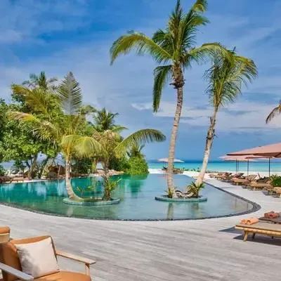 image-https://maldivus.ru/media/restaurants/214/image/400x400/-restaurant-98704.webp