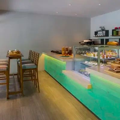 image-https://maldivus.ru/media/restaurants/604/image/400x400/-restaurant-29149.webp