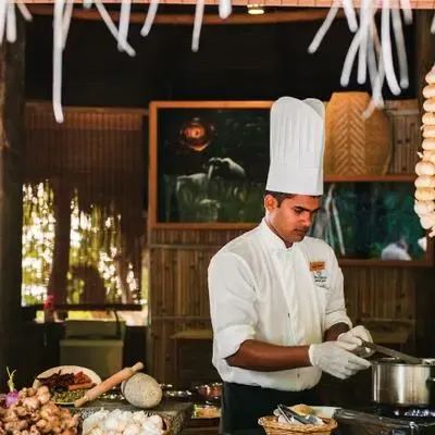image-https://maldivus.ru/media/restaurants/64/image/400x400/-restaurant-63340.webp