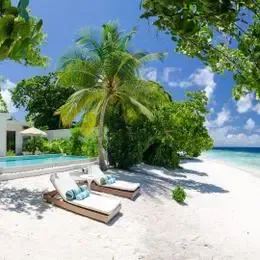 image-https://maldivus.ru/media/villas/2462/image/260x260/two-bedroom-beach-pool-villa-villa-66751.webp