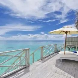 image-https://maldivus.ru/media/villas/2496/image/260x260/superior-water-bungalow-villa-47037.webp