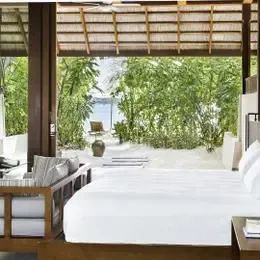 image-https://maldivus.ru/media/villas/2647/image/260x260/beach-villa-villa-44926.webp