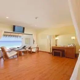 image-https://maldivus.ru/media/villas/2703/image/260x260/beach-bungalow-villa-28928.webp