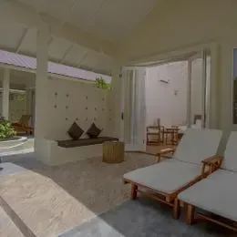 image-https://maldivus.ru/media/villas/2888/image/260x260/deluxe-beach-bungalow-villa-26596.webp