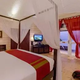 image-https://maldivus.ru/media/villas/2998/image/260x260/premium-jacuzzi-beach-villa-villa-20627.webp