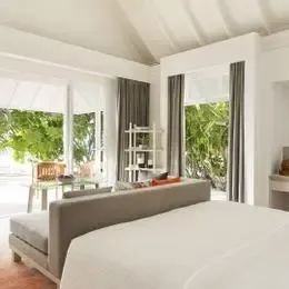 image-https://maldivus.ru/media/villas/3069/image/260x260/beach-pool-villa-villa-36436.webp