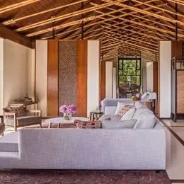 image-https://maldivus.ru/media/villas/3197/image/260x260/grand-residence-villa-55997.webp