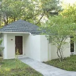 image-https://maldivus.ru/media/villas/3234/image/260x260/beach-villa-villa-84742.webp