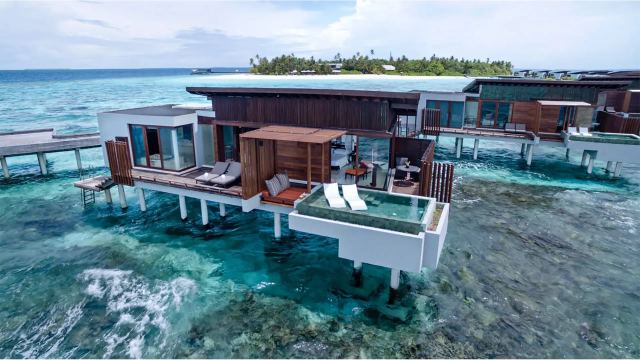 image-https://maldivus.ru/media/villas/3236/image/260x260/overwater-sunset-pool-villa-villa-78529.webp