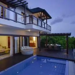 image-https://maldivus.ru/media/villas/3427/image/260x260/the-summer-house-villa-74184.webp