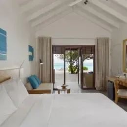 image-https://maldivus.ru/media/villas/3431/image/260x260/superior-bungalow-villa-69877.webp