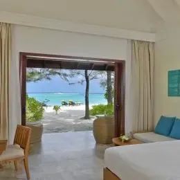 image-https://maldivus.ru/media/villas/3432/image/260x260/premium-beach-villa-villa-74261.webp