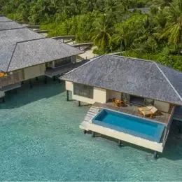 image-https://maldivus.ru/media/villas/3509/image/260x260/deluxe-lagoon-pool-villa-villa-29777.webp