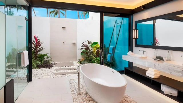 image-https://maldivus.ru/media/villas/5052/image/260x260/beach-villa-pool-villa-24285.webp