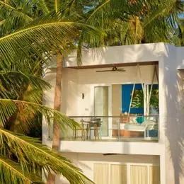 image-https://maldivus.ru/media/villas/5057/image/260x260/sky-studio-villa-58071.webp