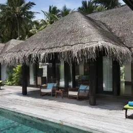 image-https://maldivus.ru/media/villas/2485/image/260x260/two-bedroom-beach-pool-residence-villa-11231.webp