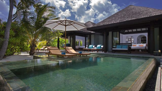 image-https://maldivus.ru/media/villas/2488/image/260x260/four-bedroom-beach-pool-residence-villa-32076.webp