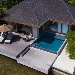 image-https://maldivus.ru/media/villas/2489/image/260x260/over-water-villa-villa-30598.webp