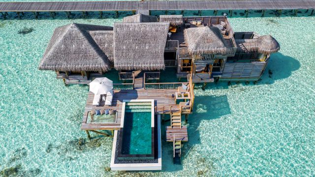 image-https://maldivus.ru/media/villas/2842/image/260x260/villa-suite-with-pool-villa-5684.webp