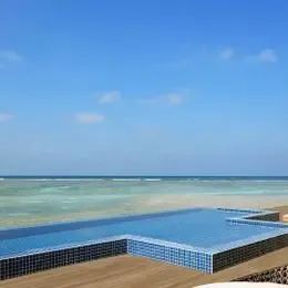 image-https://maldivus.ru/media/villas/3268/image/260x260/three-bedroom-overwater-villa-with-private-pool-villa-15129.webp